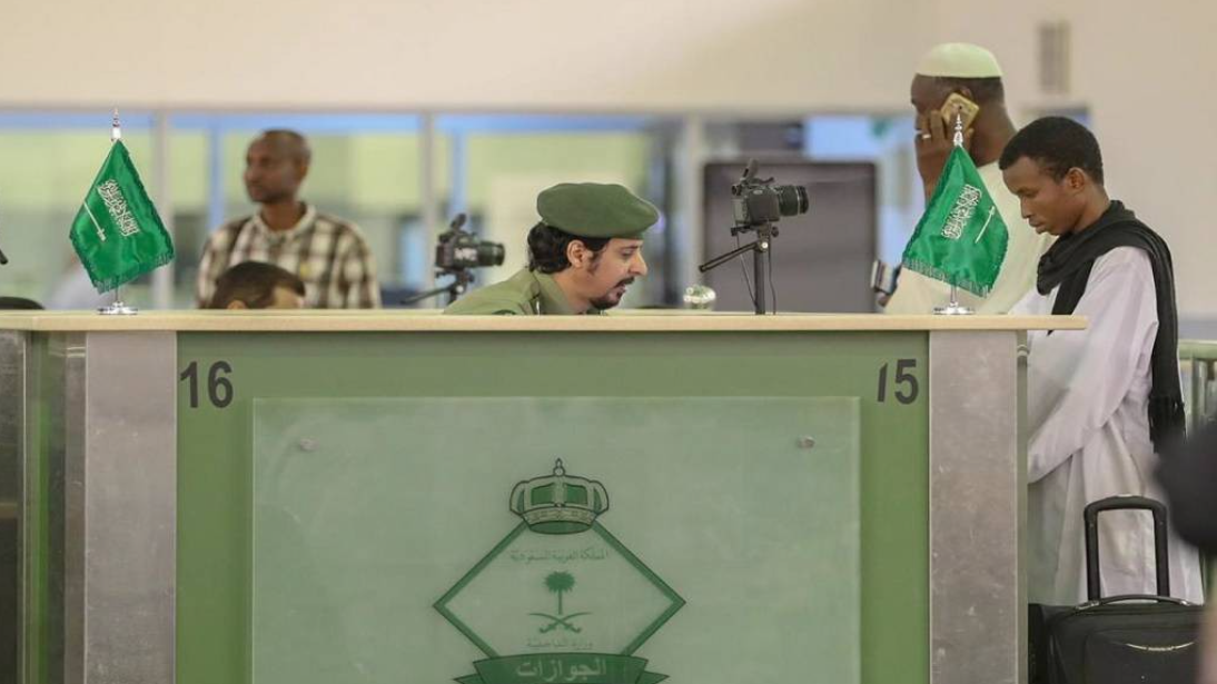 الاستعلام عن عقد العمل برقم الجواز السعودية